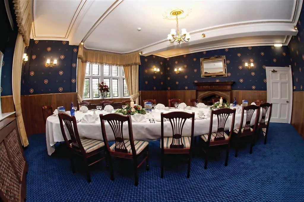 Rogerthorpe Manor Hotel Pontefract